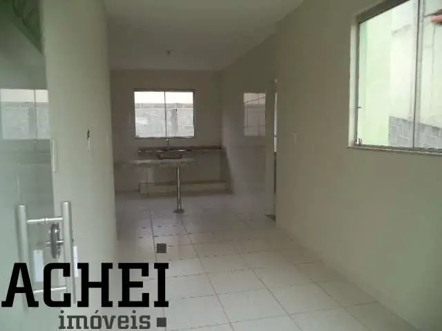 Casa com 3 Quartos para Alugar, 80 m² por R$ 500/Mês Rua Bom Sucesso - Vale do Sol, Divinópolis - MG