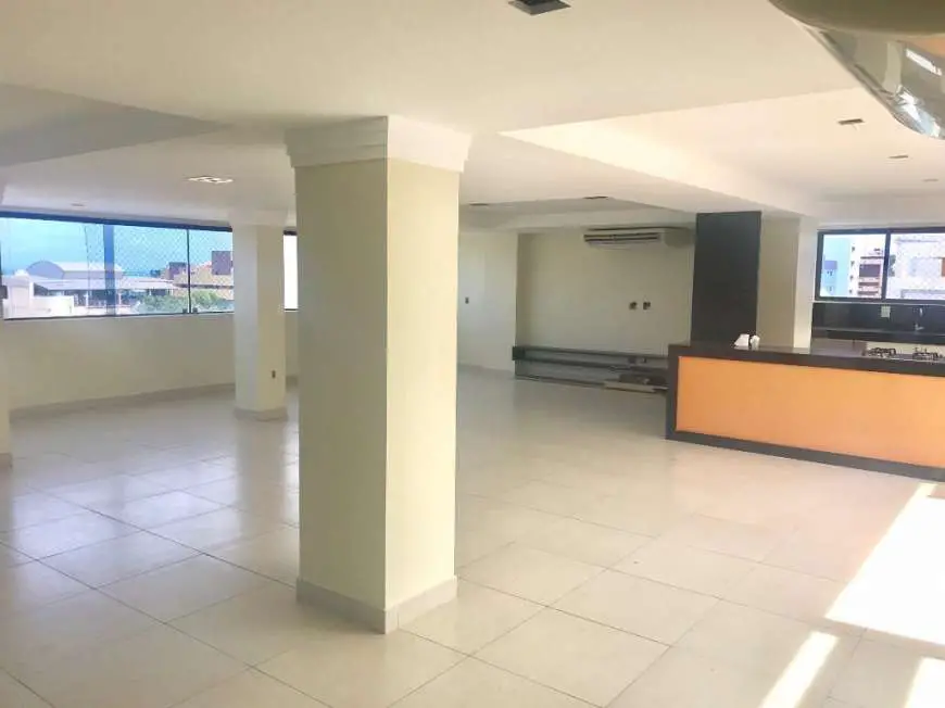Cobertura com 4 Quartos para Alugar, 900 m² por R$ 5.500/Mês Cabo Branco, João Pessoa - PB