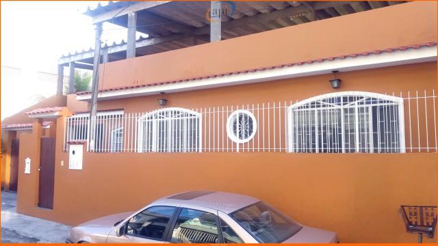 Casa com 2 Quartos para Alugar, 189 m² por R$ 1.200/Mês Rua Frei Vicente - Pavuna, Rio de Janeiro - RJ