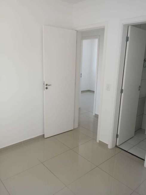 Apartamento com 3 Quartos para Alugar, 80 m² por R$ 950/Mês Avenida Vilarinho, 1731 - Venda Nova, Belo Horizonte - MG