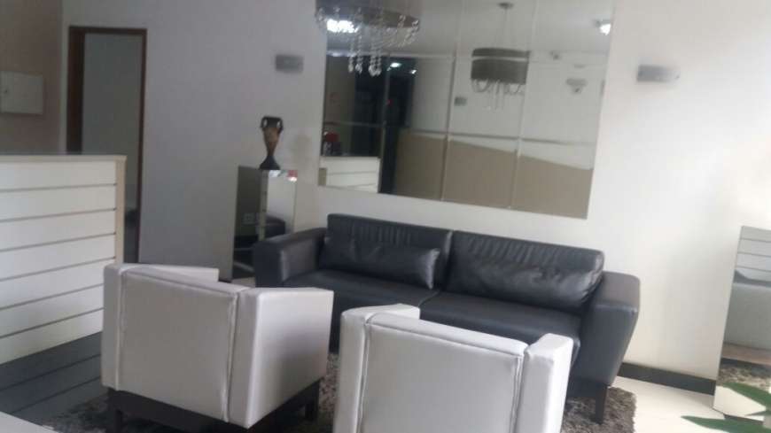 Apartamento com 1 Quarto para Alugar, 70 m² por R$ 900/Mês Centro, Juiz de Fora - MG