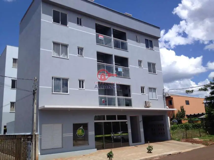 Apartamento com 2 Quartos à Venda, 55 m² por R$ 200.000 Jardim Coopagro, Toledo - PR