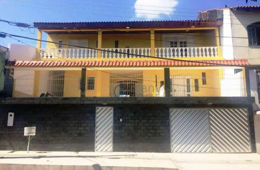 Casa com 4 Quartos para Alugar, 465 m² por R$ 3.000/Mês Rua Rio Umatuma, 132 - São José Operário, Manaus - AM