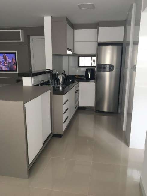 Apartamento com 2 Quartos para Alugar, 130 m² por R$ 650/Dia Rua dos Cajueiros - Praia De Palmas, Governador Celso Ramos - SC