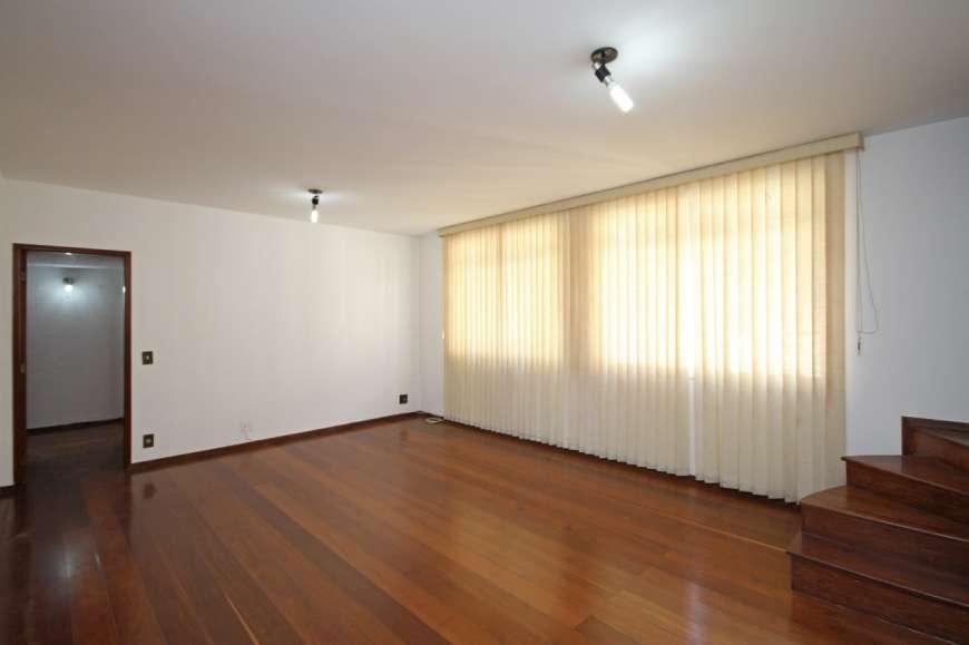Apartamento com 4 Quartos para Alugar, 190 m² por R$ 3.400/Mês Santa Lúcia, Belo Horizonte - MG