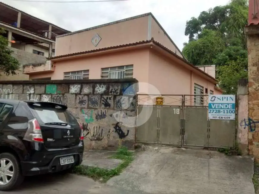 Casa com 2 Quartos à Venda, 762 m² por R$ 510.000 Mutondo, São Gonçalo - RJ