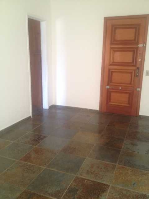 Apartamento com 1 Quarto para Alugar, 49 m² por R$ 950/Mês Rua Tirol - Freguesia- Jacarepaguá, Rio de Janeiro - RJ
