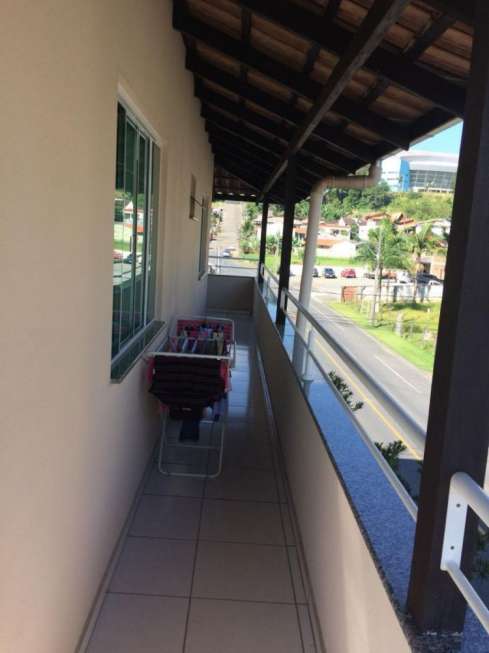 Apartamento com 2 Quartos para Alugar por R$ 1.255/Mês Nova Brasília, Jaraguá do Sul - SC