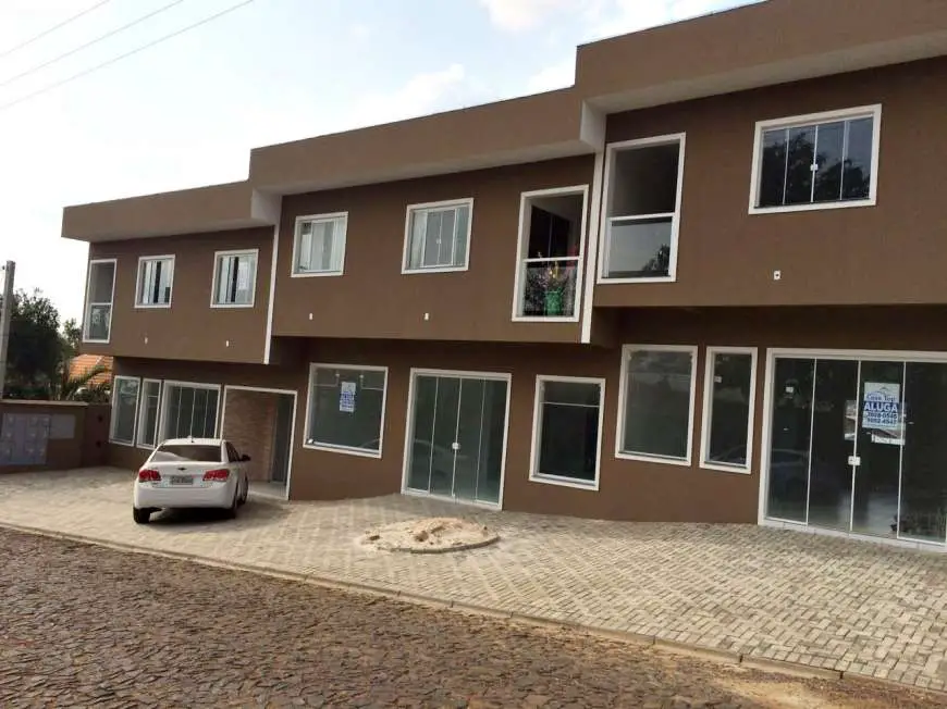 Apartamento com 2 Quartos para Alugar por R$ 900/Mês Ipiranga - PR