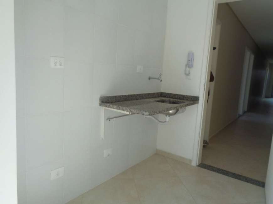 Casa de Condomínio com 1 Quarto para Alugar, 8 m² por R$ 530/Mês Rua Professor José Munhoz - Jardim Munhoz, Guarulhos - SP
