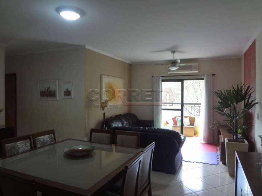 Apartamento com 3 Quartos à Venda, 114 m² por R$ 400.000 Vila Estádio, Araçatuba - SP