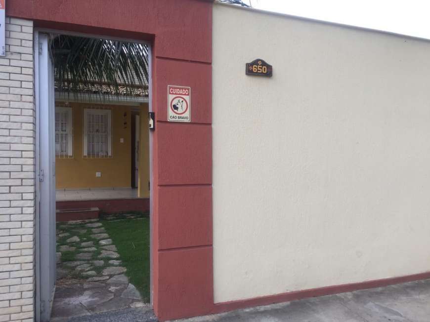 Casa com 4 Quartos para Alugar, 190 m² por R$ 13.000/Mês Rua Guillard Muniz - Pituba, Salvador - BA