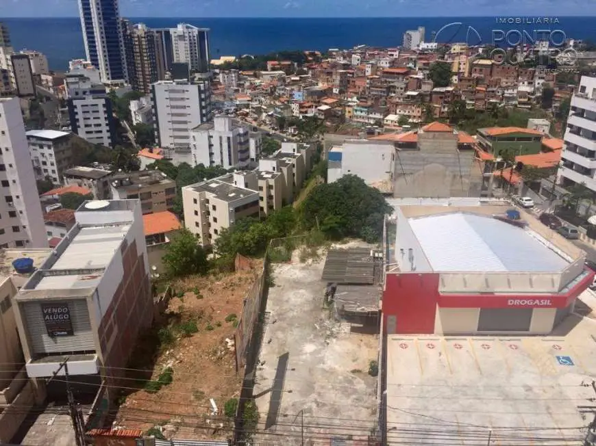 Lote/Terreno para Alugar por R$ 10.000/Mês Avenida Cardeal da Silva - Federação, Salvador - BA