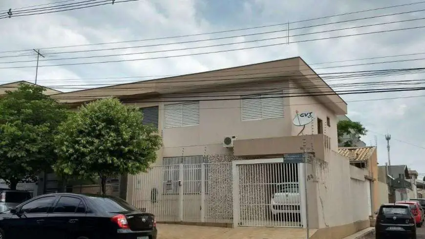 Sobrado com 3 Quartos à Venda, 124 m² por R$ 550.000 Rua Pernambuco - Centro, Campo Grande - MS