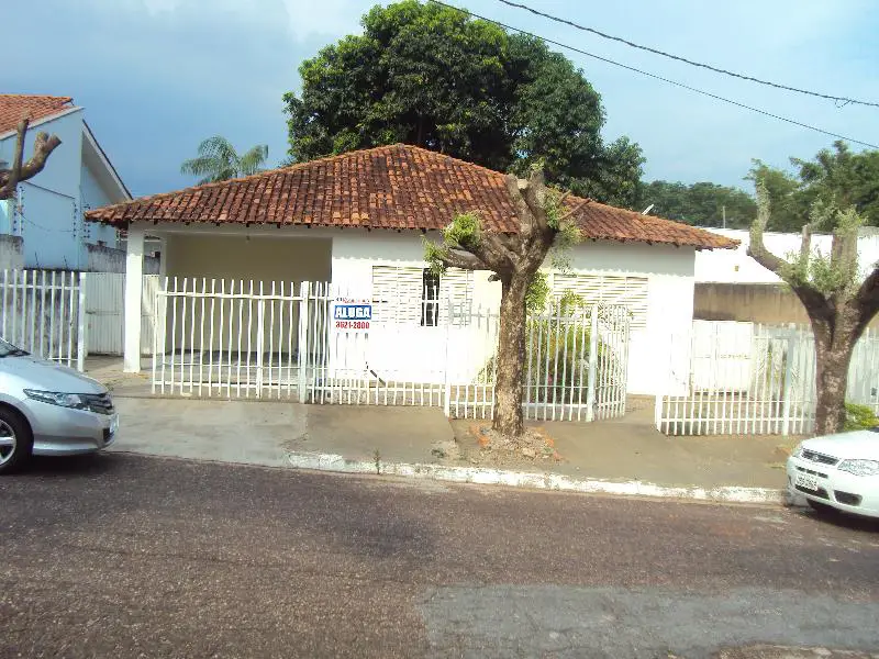 Casa com 2 Quartos para Alugar, 80 m² por R$ 1.500/Mês Jardim Shangri-lá, Cuiabá - MT