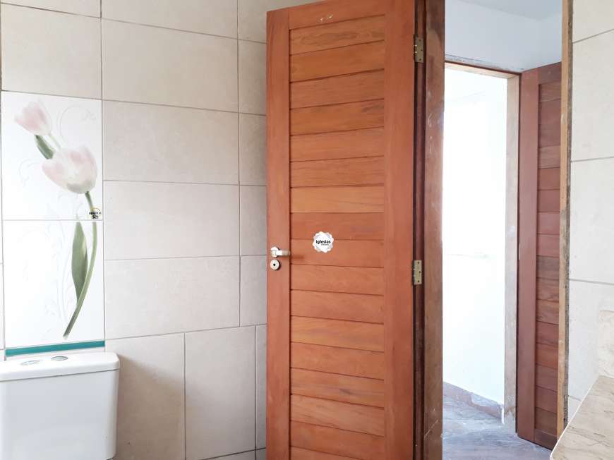 Casa com 4 Quartos à Venda, 360 m² por R$ 700.000 Ponta Negra, Natal - RN