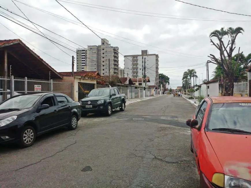 Lote/Terreno à Venda, 600 m² por R$ 700.000 Rua Vinte e Seis de Janeiro - Nova Mirim, Praia Grande - SP