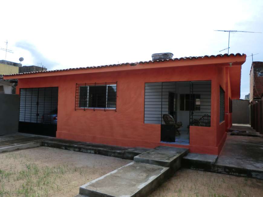Casa com 3 Quartos à Venda, 160 m² por R$ 380.000 Pau Amarelo, Paulista - PE