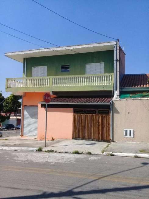 Casa com 2 Quartos para Alugar por R$ 750/Mês Parque Interlagos, São José dos Campos - SP