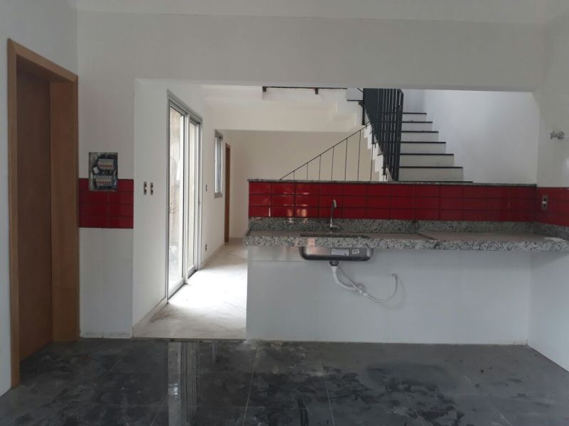 Casa com 3 Quartos à Venda, 133 m² por R$ 600.000 Rua Augusto Souza Coutinho - Álvaro Camargos, Belo Horizonte - MG