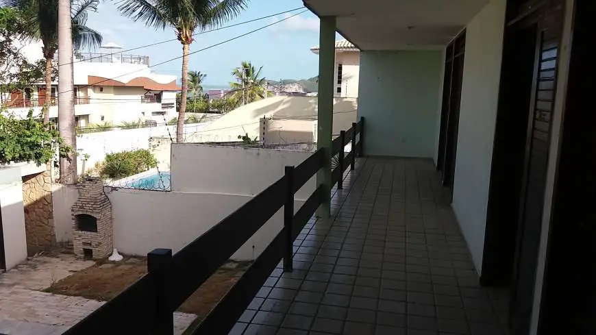 Casa com 4 Quartos à Venda, 400 m² por R$ 1.600.000 Rua Francisco Gurgel, 8861 - Ponta Negra, Natal - RN