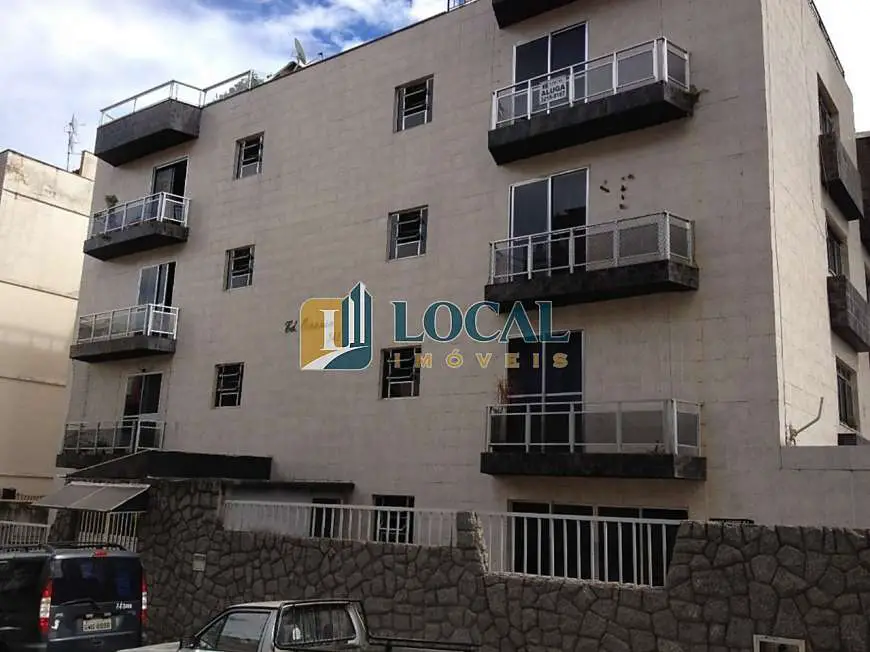 Apartamento com 3 Quartos para Alugar, 90 m² por R$ 1.000/Mês Rua Irineu Marinho, 345 - Bom Pastor, Juiz de Fora - MG