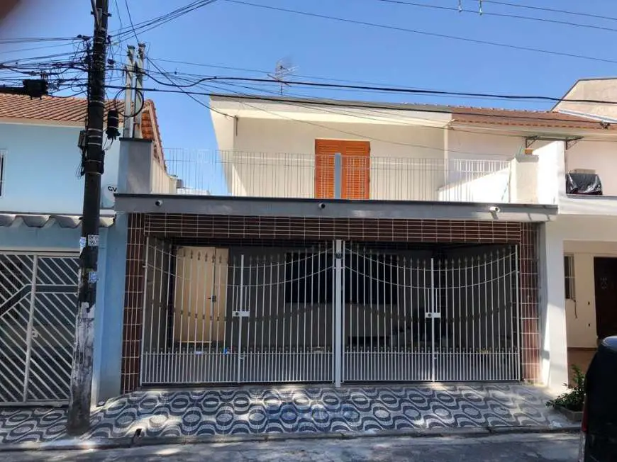 Sobrado com 3 Quartos para Alugar, 180 m² por R$ 2.400/Mês Rua Soldado Waldemar Martins de Almeida - Gopouva, Guarulhos - SP