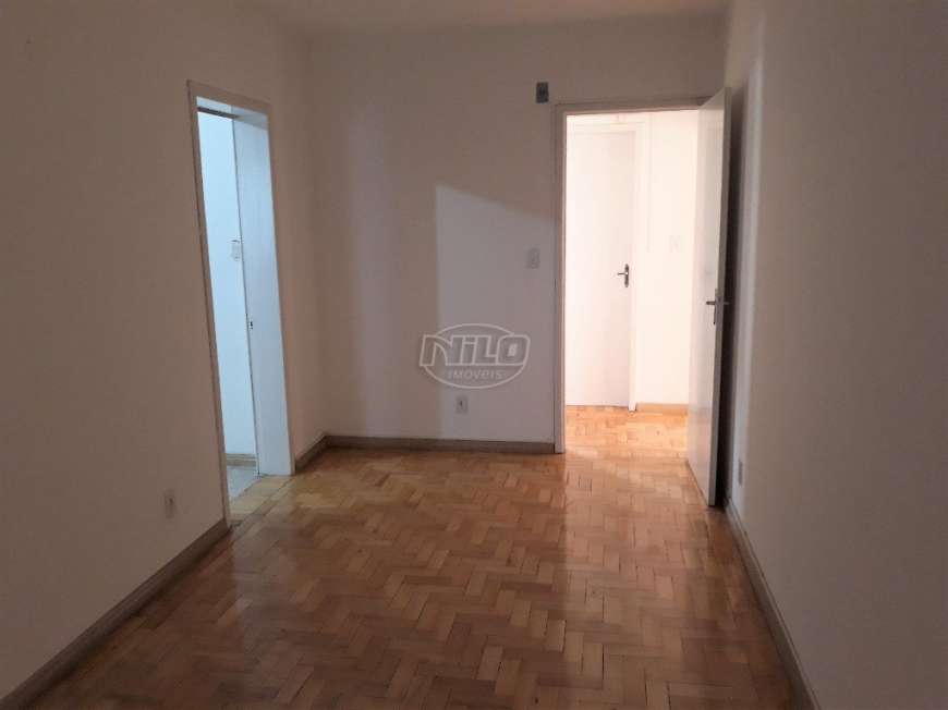 Apartamento com 4 Quartos à Venda, 106 m² por R$ 220.000 Rua Doutor Pantaleão, 255 - Centro, Santa Maria - RS
