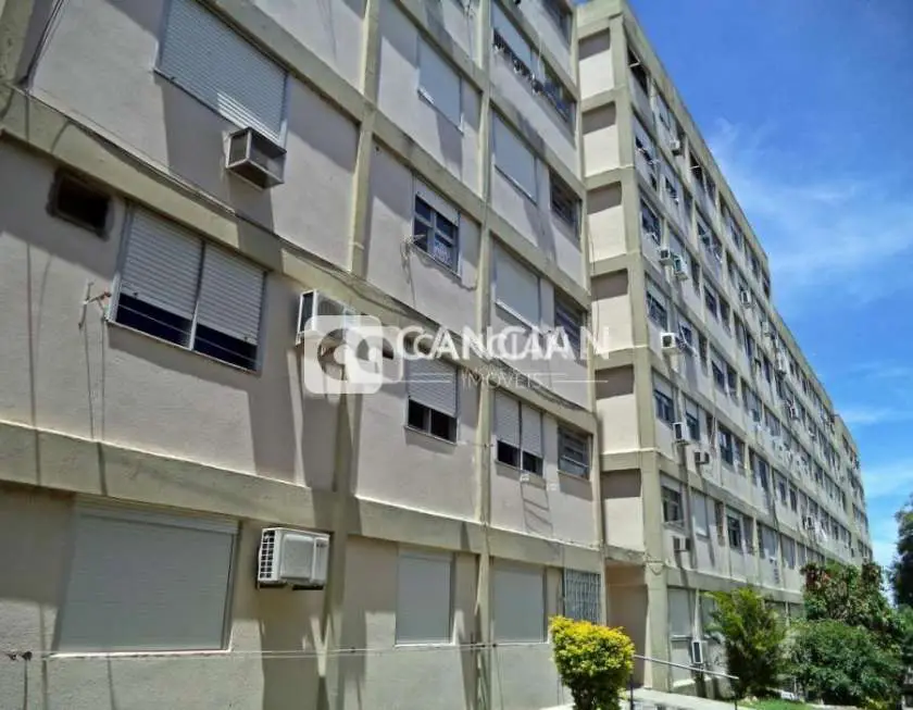 Apartamento com 3 Quartos à Venda, 80 m² por R$ 180.000 Rua Coronel Niederauer, 265 - Centro, Santa Maria - RS