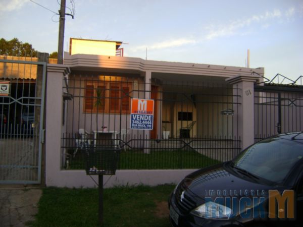 Casa com 3 Quartos à Venda, 120 m² por R$ 550.000 Rua Kansas, 51 - Mato Grande, Canoas - RS