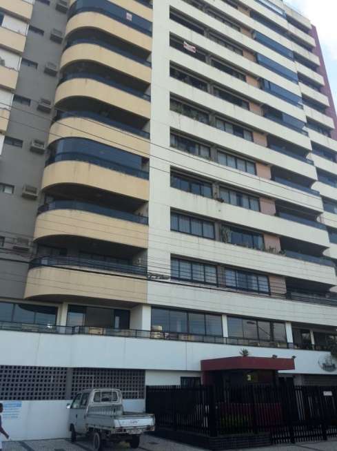 Apartamento com 4 Quartos para Alugar, 155 m² por R$ 1.900/Mês Jardins, Aracaju - SE