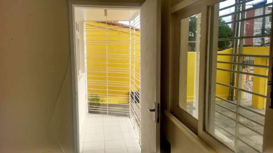 Apartamento com 2 Quartos para Alugar, 80 m² por R$ 1.100/Mês Rua Jornalista Edson Regis - Jardim Atlântico, Olinda - PE