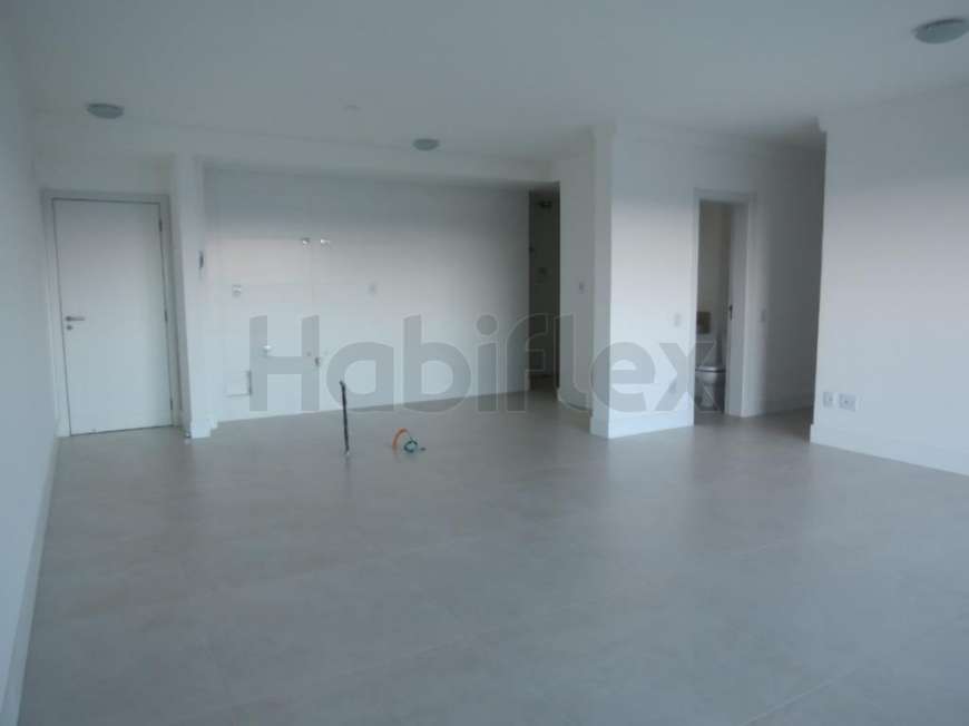 Apartamento com 3 Quartos para Alugar, 162 m² por R$ 6.000/Mês Rua Jerônimo Venâncio das Chagas - Campeche, Florianópolis - SC