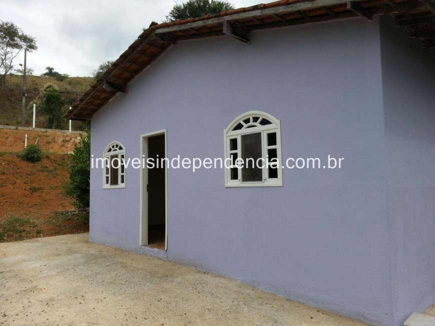 Casa com 3 Quartos à Venda, 60 m² por R$ 345.000 Remonta, Juiz de Fora - MG