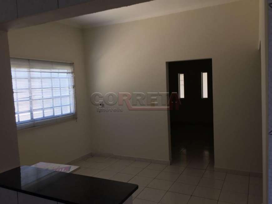Casa com 2 Quartos à Venda por R$ 220.000 TV, Araçatuba - SP