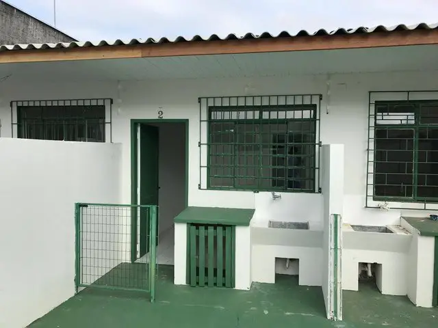 Kitnet com 1 Quarto para Alugar, 30 m² por R$ 540/Mês Rua Engenheiro Alberto Monteiro de Carvalho, 483 - Capão da Imbuia, Curitiba - PR
