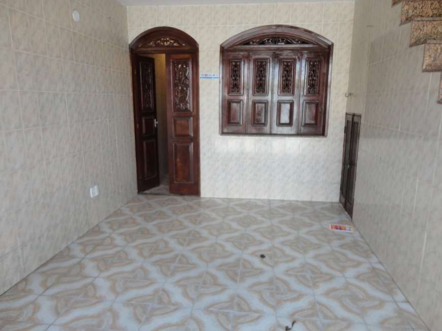 Casa com 3 Quartos para Alugar, 10 m² por R$ 1.000/Mês Rua Arnaldo Dantas, 191 - Santo Antônio, Aracaju - SE