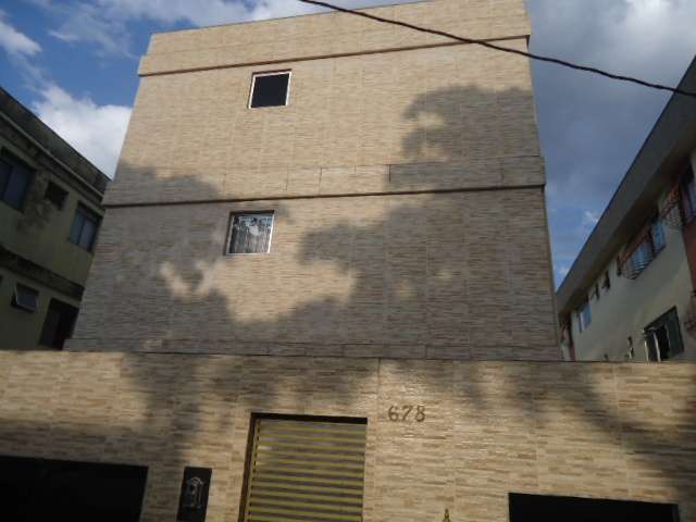 Apartamento com 3 Quartos para Alugar, 80 m² por R$ 650/Mês São João Batista, Belo Horizonte - MG