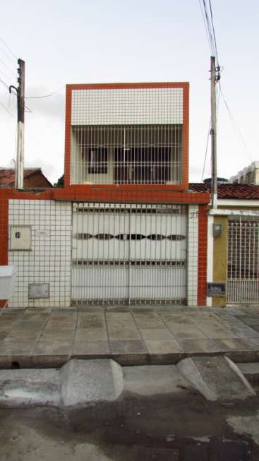 Casa com 3 Quartos para Alugar, 174 m² por R$ 1.500/Mês Rua Coronel Lima Rocha, 573 - Pinheiro, Maceió - AL