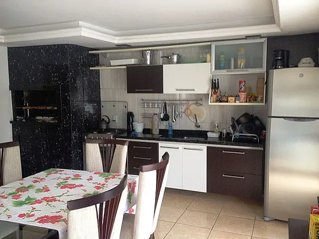 Apartamento com 4 Quartos para Alugar por R$ 1.200/Dia Rua Maranguab - Centro, Capão da Canoa - RS