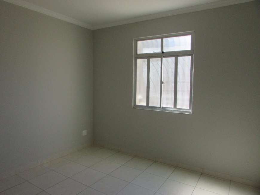 Apartamento com 3 Quartos para Alugar, 80 m² por R$ 1.050/Mês Cinqüentenário, Belo Horizonte - MG