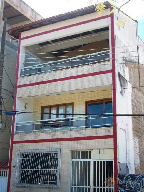 Casa com 3 Quartos para Alugar por R$ 300/Dia Rua José Ribeiro, 46 - Centro, Guarapari - ES