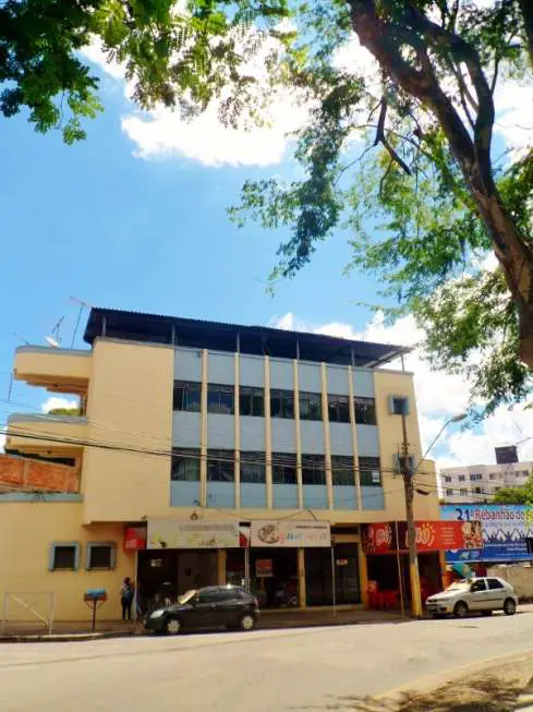 Apartamento com 2 Quartos para Alugar, 55 m² por R$ 1.000/Mês Praça José Lino da Silva - Brasileia, Betim - MG