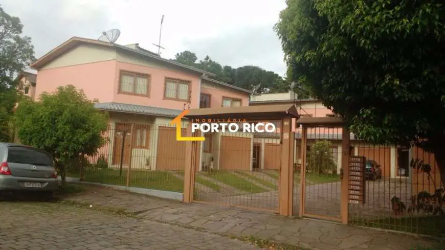 Sobrado com 3 Quartos à Venda, 64 m² por R$ 234.000 Rua Hugo Marco Perasolo - Sao Caetano, Caxias do Sul - RS