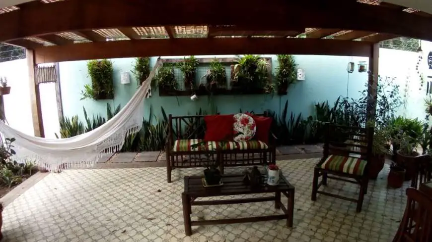 Casa com 4 Quartos à Venda, 250 m² por R$ 1.390.000 Avenida Bicanga - Manguinhos, Serra - ES
