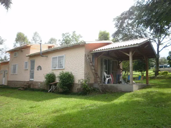 Chácara com 3 Quartos à Venda, 119999 m² por R$ 1.500.000 Estrada José Cardoso da Costa - Lami, Porto Alegre - RS