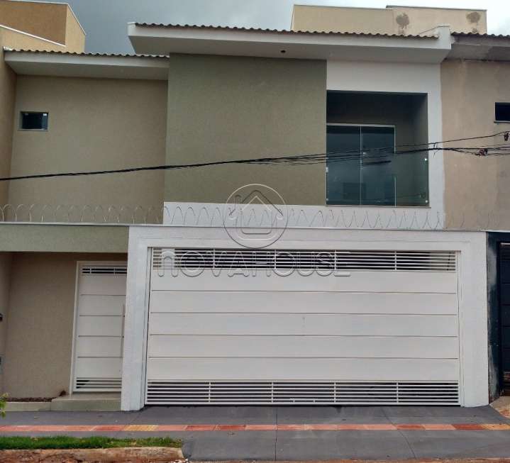 Sobrado com 3 Quartos à Venda, 150 m² por R$ 550.000 Vila Planalto, Campo Grande - MS