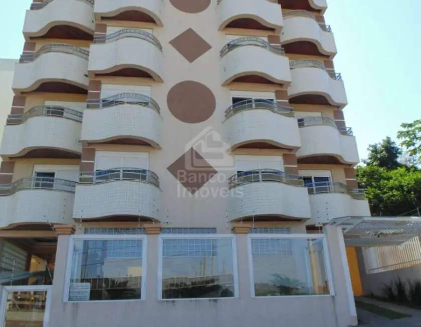 Apartamento com 3 Quartos para Alugar por R$ 1.300/Mês Nossa Senhora de Lourdes, Santa Maria - RS