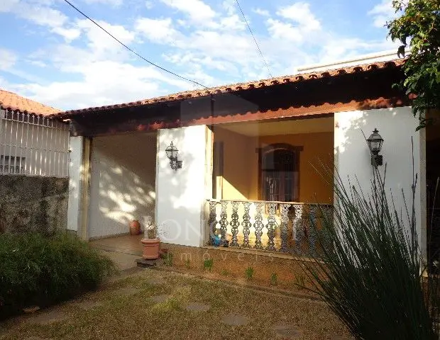 Casa com 3 Quartos à Venda por R$ 1.390.000 Avenida Tiradentes - Centro, São João Del Rei - MG