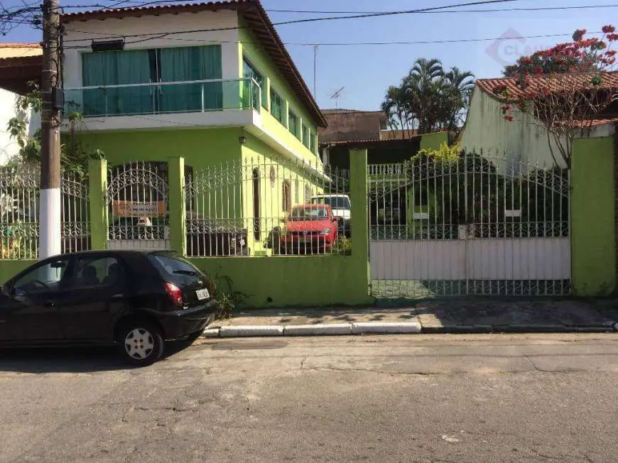 Sobrado com 4 Quartos para Alugar, 200 m² por R$ 9.000/Mês Rua Coronel Paul Vachet - Jardim Vila Formosa, São Paulo - SP